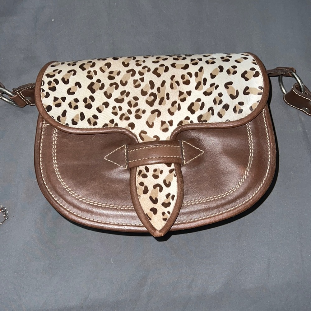 Leather saddle bag